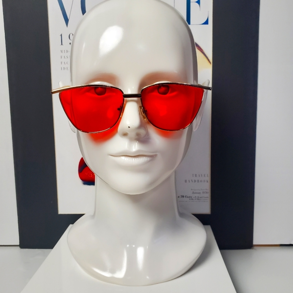 FASHION Sunglasses Red and Gold Frames